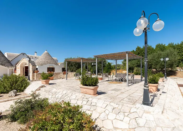 Trullo Tulipano Con Piscina Apartmán
